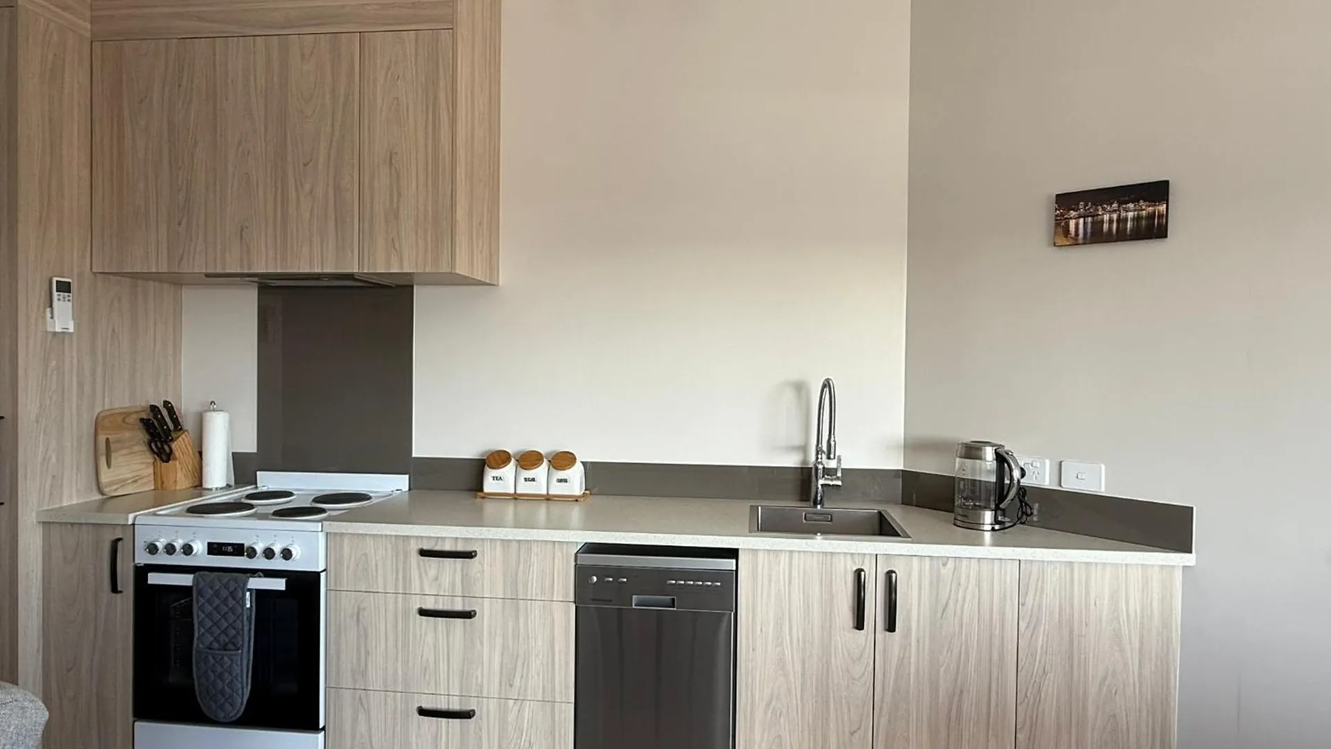Bright & Fresh With Great Views Apartment Tauranga 0*,  New Zealand