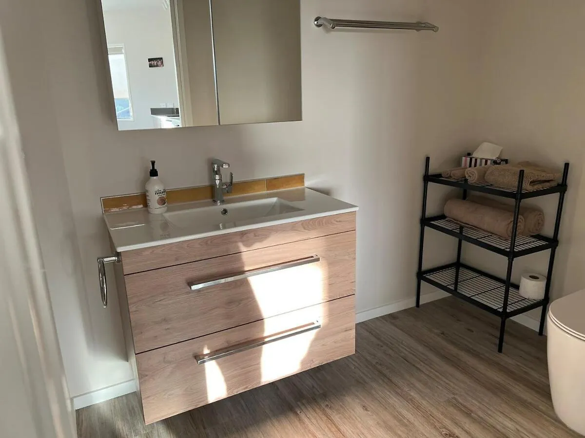 Bright & Fresh With Great Views Apartment Tauranga New Zealand